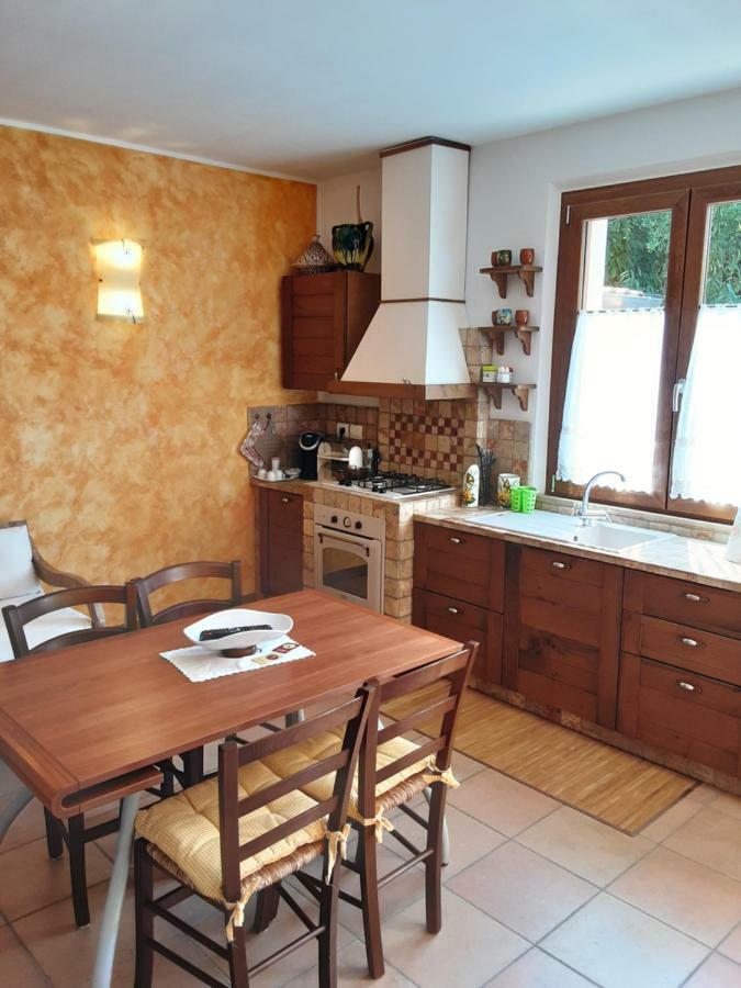 Fonte la Perna Villa Polverigi Bagian luar foto